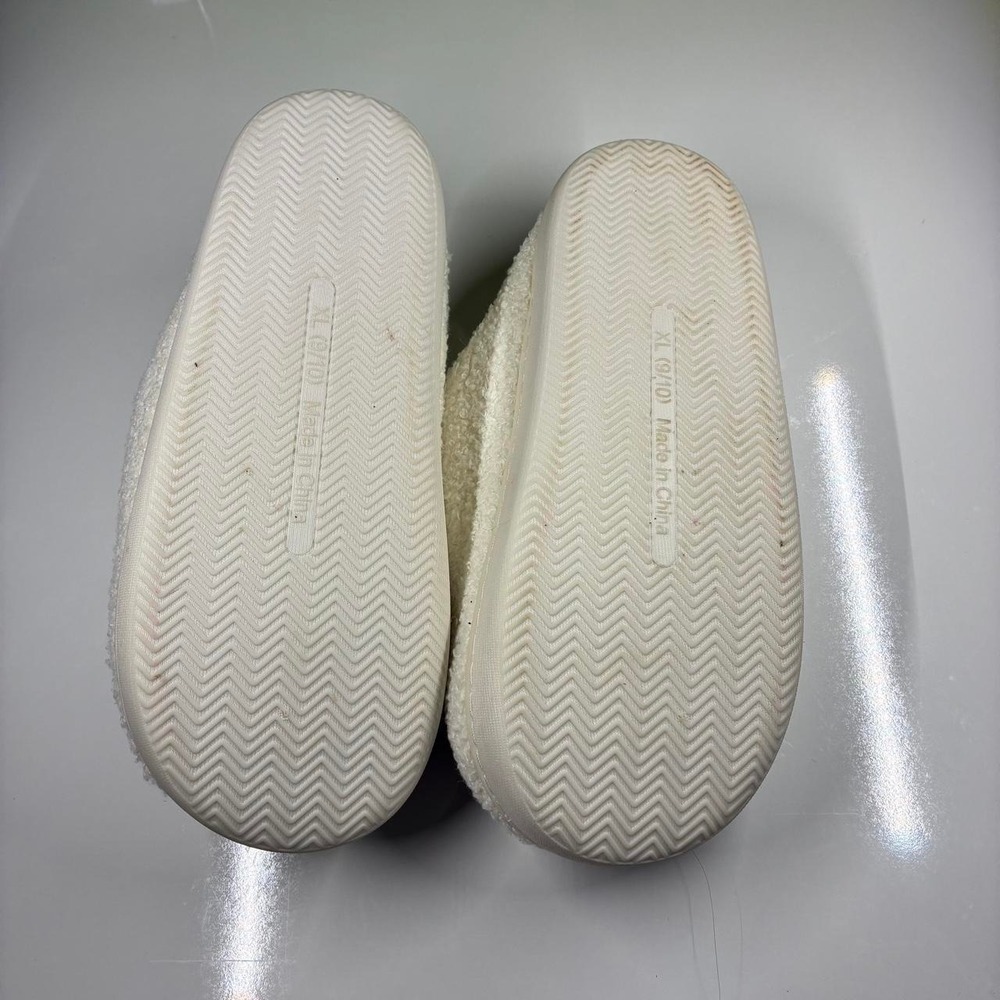 Brand New! Mellow & Mod Cherry Slippers - Picture 4 of 5